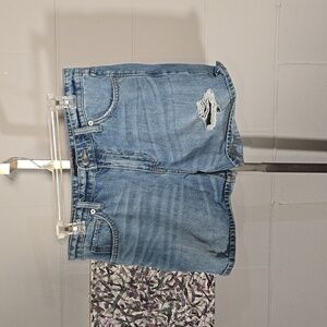 Lucky Brand The boyfriend shorts
